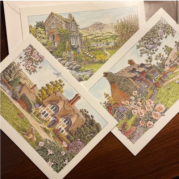 Bundle “The Cottages of Lilliput Lane” with Hardcover Dust Jacket & Stationery! - Picture 15 of 16